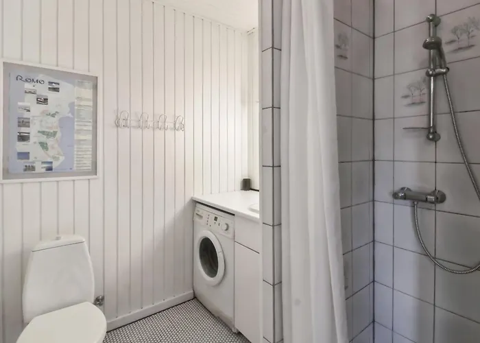 Alfkil - 2-3km From The Sea By Interhome